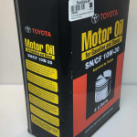 Toyota Genuine Japan Engine Motor Oil SN/CF 10W-30 4 Liters 08880-83320