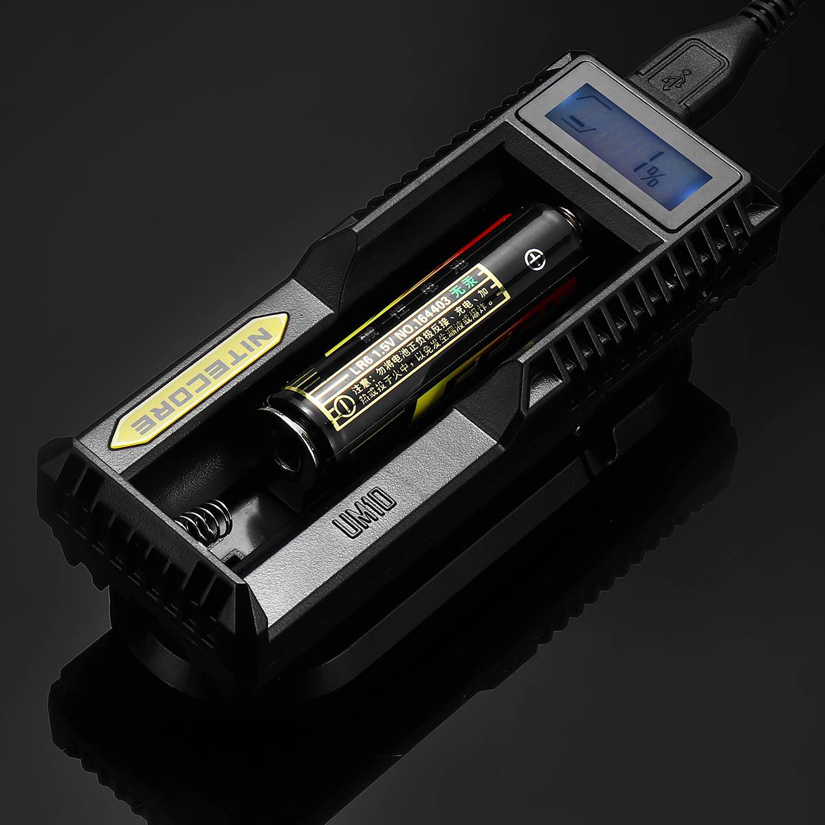 nitecore um10 smart usb management and lithium-ion battery charging system