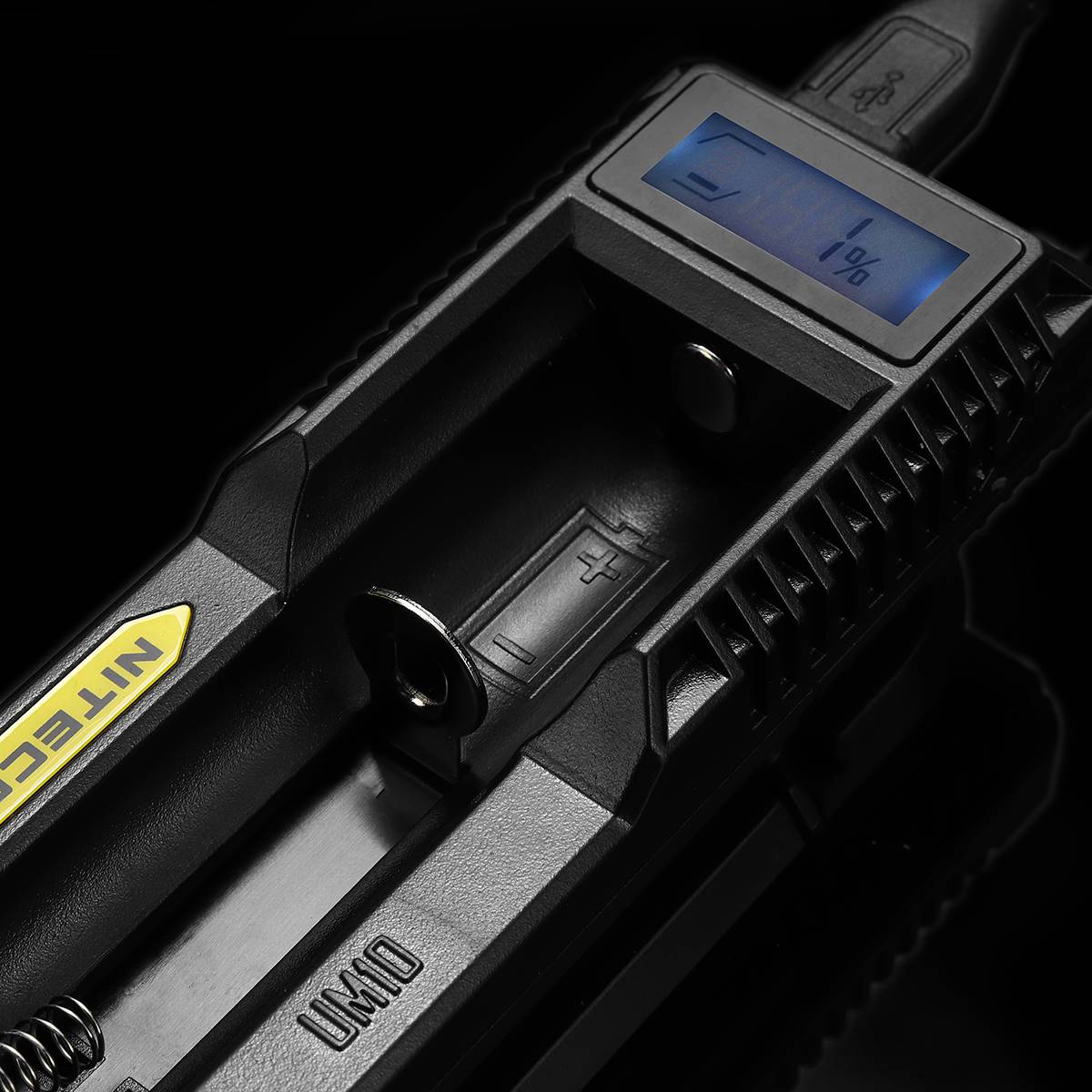 nitecore um10 smart usb management and lithium-ion battery charging system