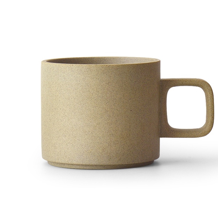 xiaomi vh mgeek wireless fast charger and ceramic mug with tea coffee drink warmer